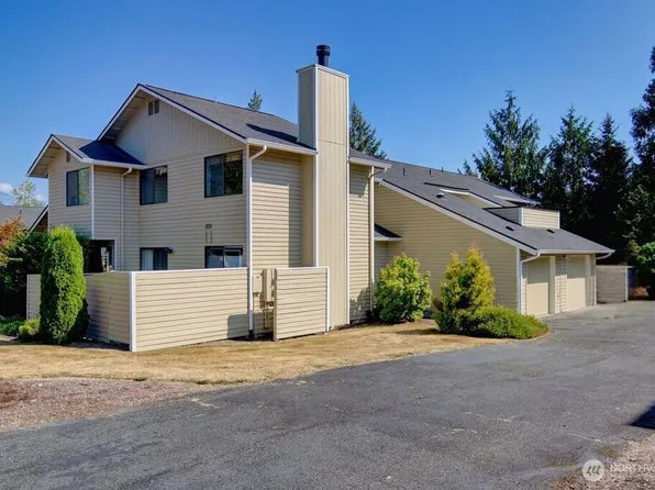 2630 Club Court #101, Mount Vernon, WA 98273