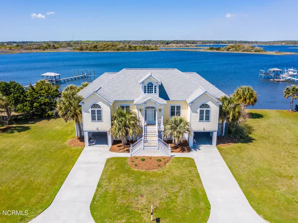 11 Osprey Drive, North Topsail Beach, NC 28460