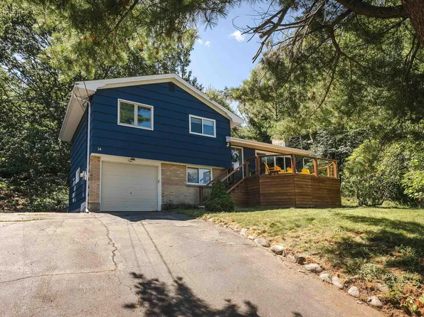 14 Starling St, Halifax, NS B3M 1V8