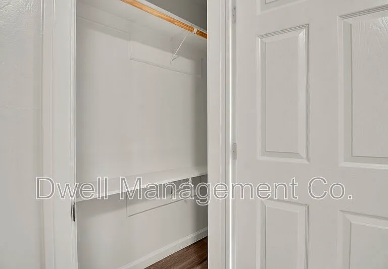 9105 Rosedale Dr — Photo 20