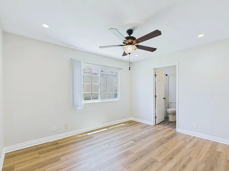 lar535 — Photo 11