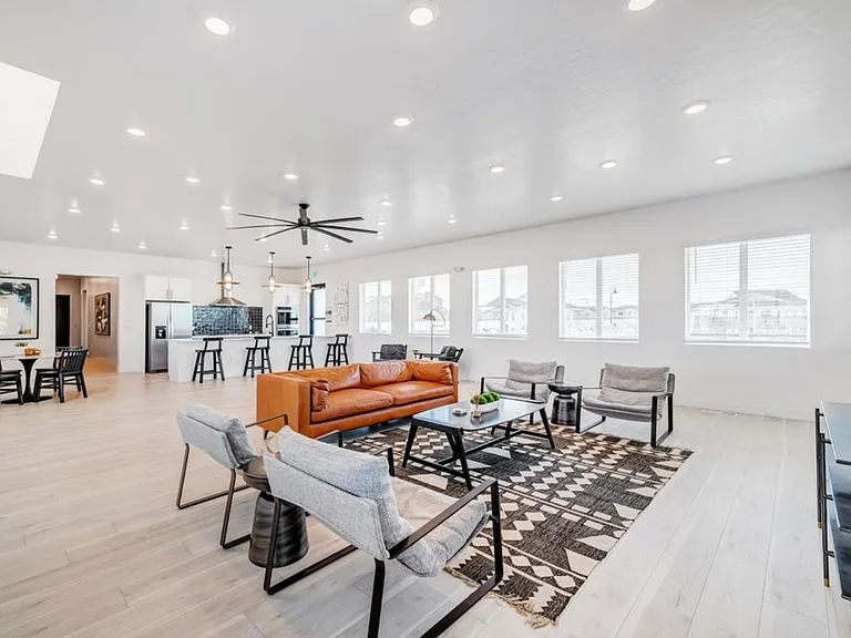 907 E Barrelman Ct #907 — Photo 38