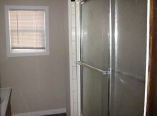 1815 S 11th St, Council Bluffs, IA 51501