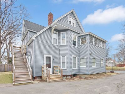 40 Laurel St, Holyoke, MA, 01040