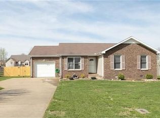 1928 Bridgewater Dr, Clarksville, TN 37042