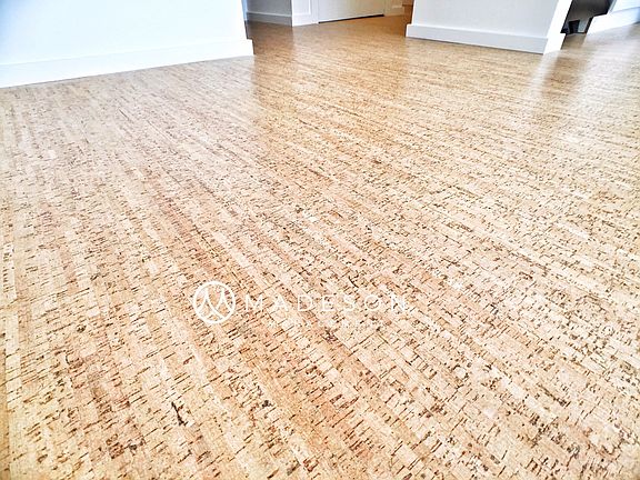 4th image of 2460 NE Northgate Way APT 6