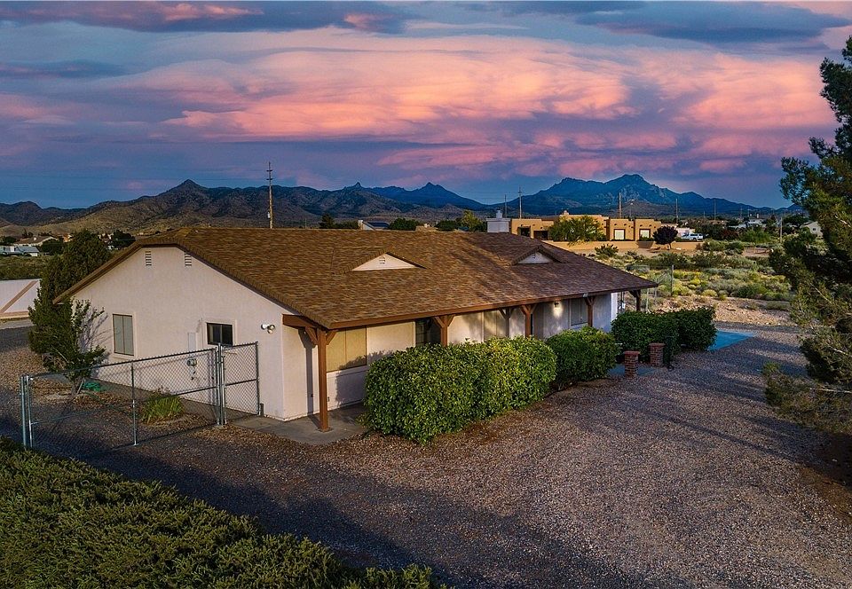 1st image of 2160 Pawnee Drive