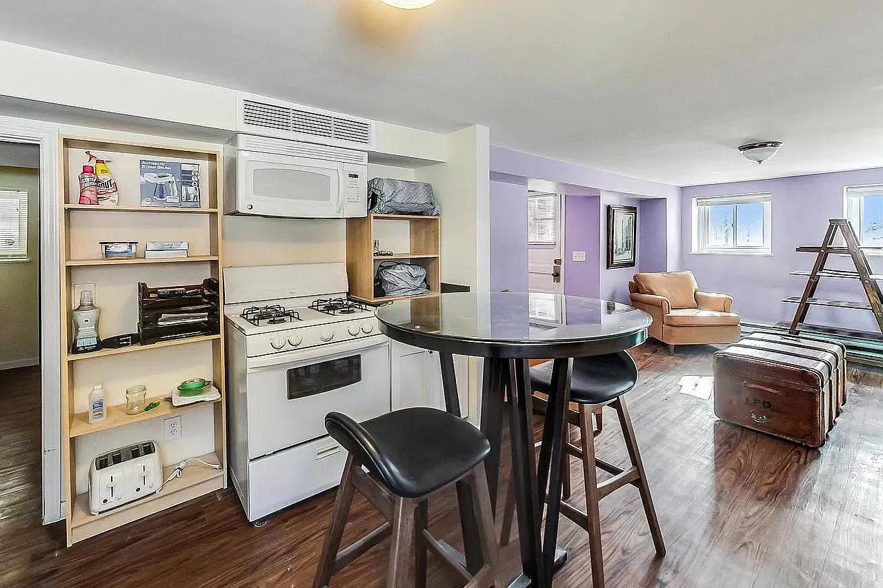 1 bed, 600 sqft, $1,375 — Photo 3