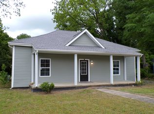 407 Green St, Belton, SC 29627