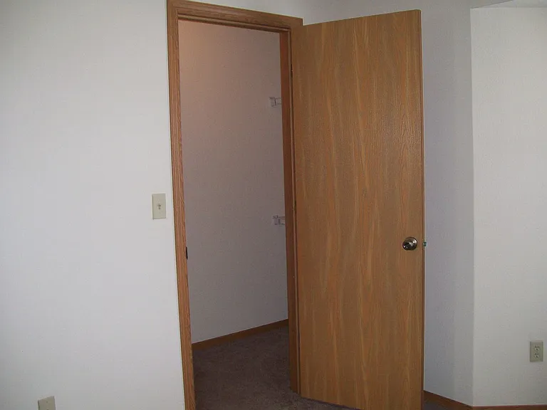 20308 Skyview Dr — Photo 14