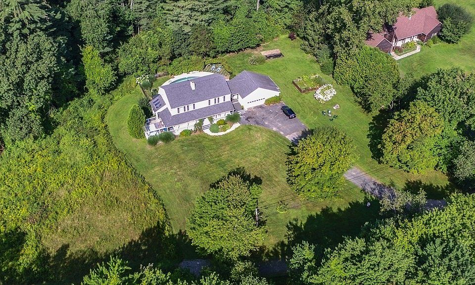 52 Sabin St, Belchertown, MA 01007 Zillow