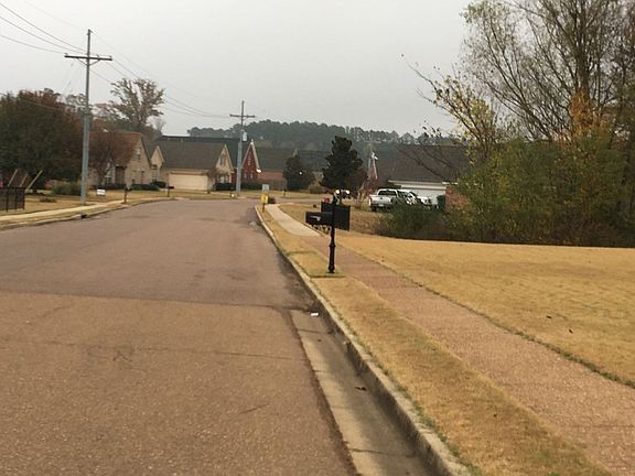 5th image of 186 Forked Creek Pkwy