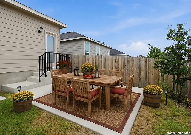 11634 Black Rose — Photo 3