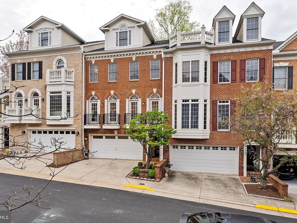 1st image of 7760 Legere Ct Unit 25