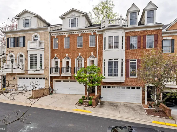 7760 Legere Ct Unit 25, McLean, VA 22102