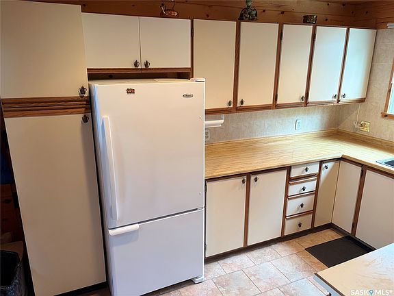 5th image of 1735 Cottage Road