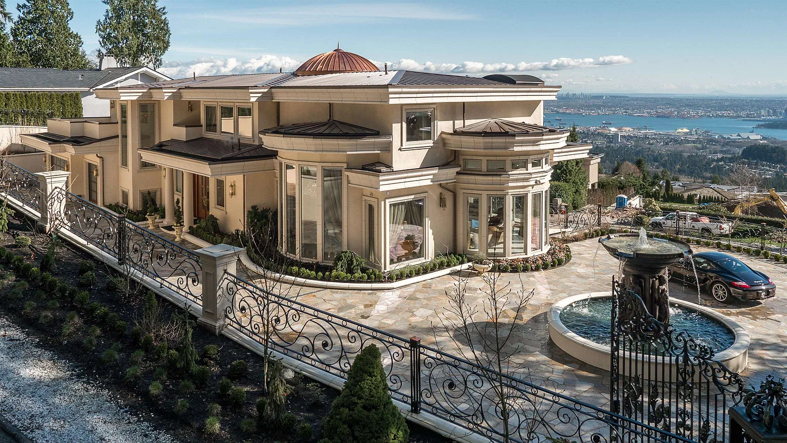 1175 Eyremount Dr photo 1