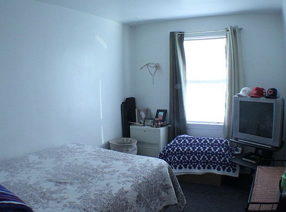 5th image of 8106 Kilpatrick Ave APT 1B