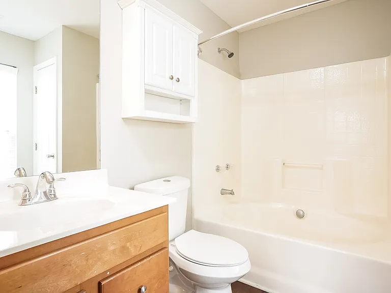 2306 King Malcolm Ln — Photo 14