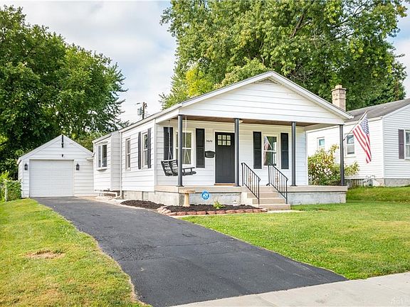2nd image of 3620 Mesmer Ave