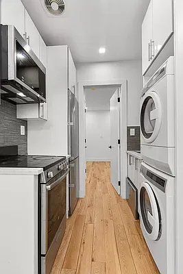 Rented by REAL New York | media 10