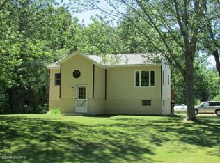 4985 S Carr Rd, Fruitport, MI 49415