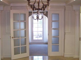 525 Indian Rocks Rd N, Belleair Bluffs, FL 33770