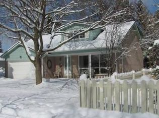 1530 Waltham Dr, Ann Arbor, MI