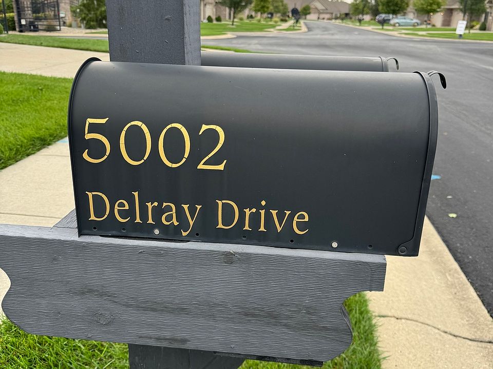 2nd image of 5002 Delray Dr