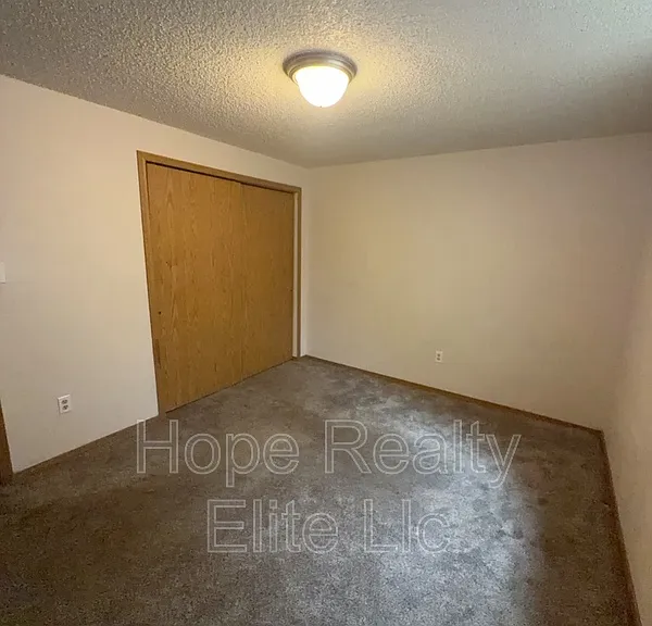 4537 Lamplighter Cir — Photo 10