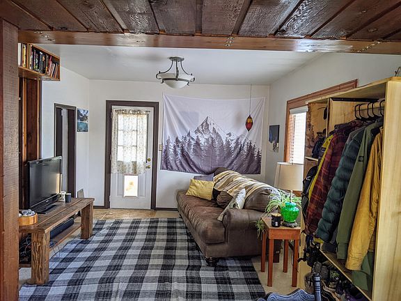 4th image of 632 Obrien Ave #1