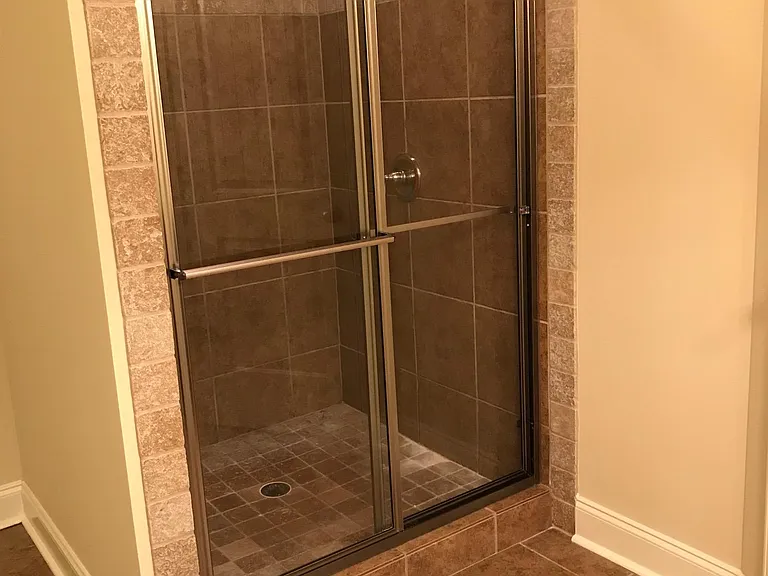 2418 Churchill Cir — Photo 10