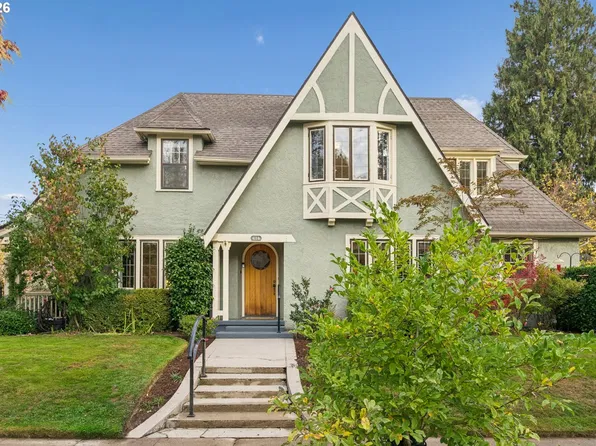 2807 NE Brazee St, Portland, OR 97212