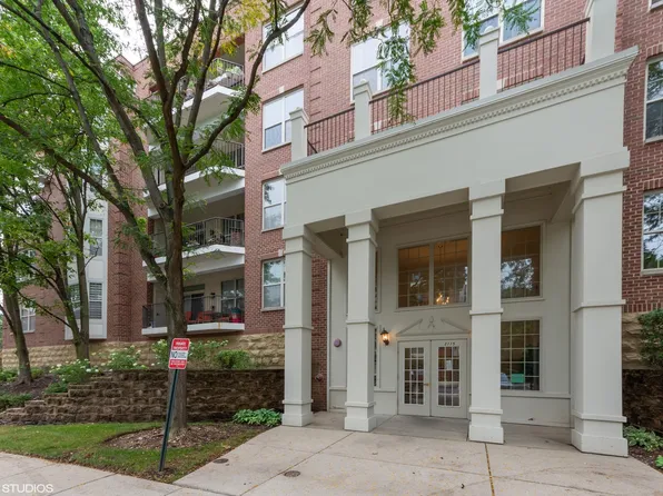 3115 Town Square Dr Unit 206, Rolling Meadows, IL 60008