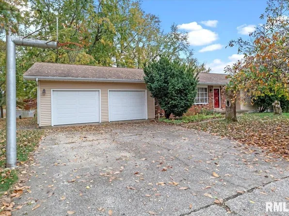 33 Covered Bridge Acres, Glenarm, IL 62536