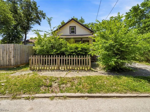 9404 Benham Ave, Cleveland, OH 44105