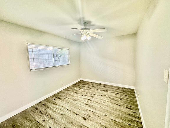 4th image of 1117-1119 N Rose Ave #1119B