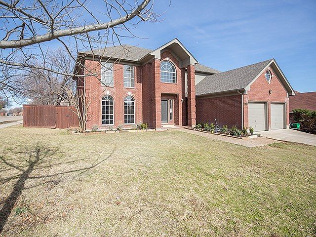 1st image of 1416 Melody Ln