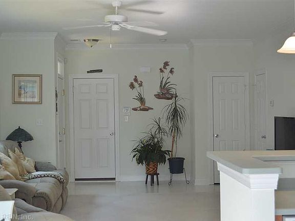 5th image of 1123 Americus Ave