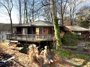 71 River St, Windsor, CT 06095