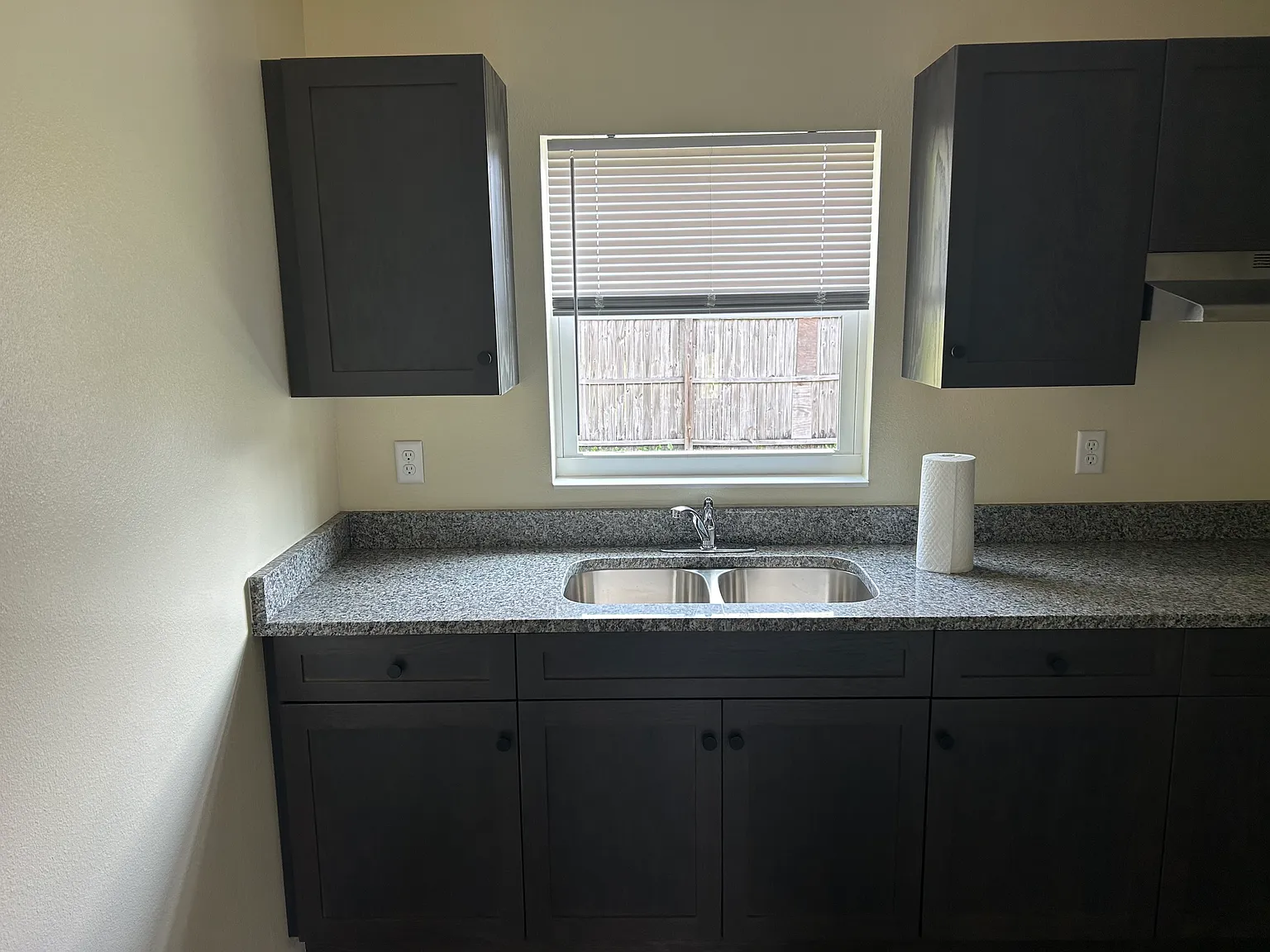 2 bed, $1,800 — Photo 4