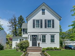 74 Blackpoint Rd, Rumson, NJ 07760