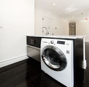 2nd image of 133 E 4th St #6220