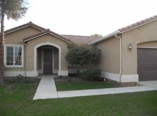 1845 Arneis Ave, Tulare, CA 93274