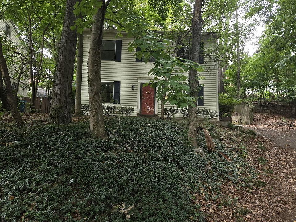 1st image of 2622 Alberta Ave SW
