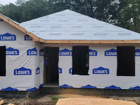 12 Woodlawn Ave, Sumter, SC 29150