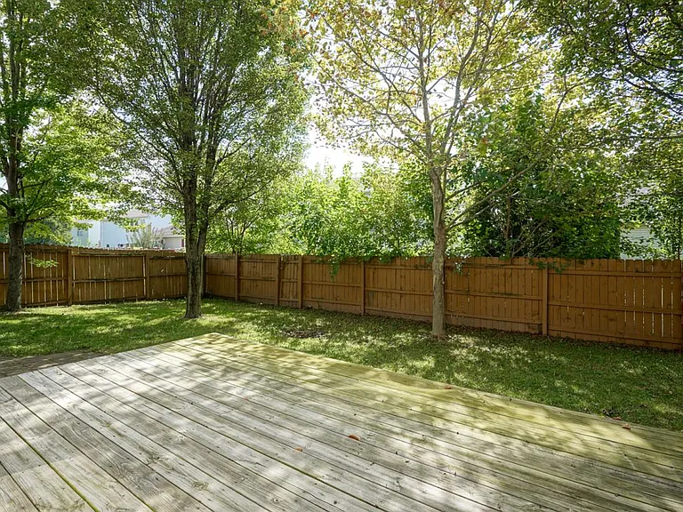 10155 Holly Berry Cir — Photo 29