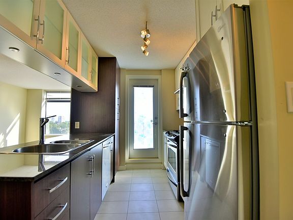 4th image of 6351 Buswell St #7XX