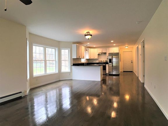 3rd image of 80 W Dorsey Ln #A