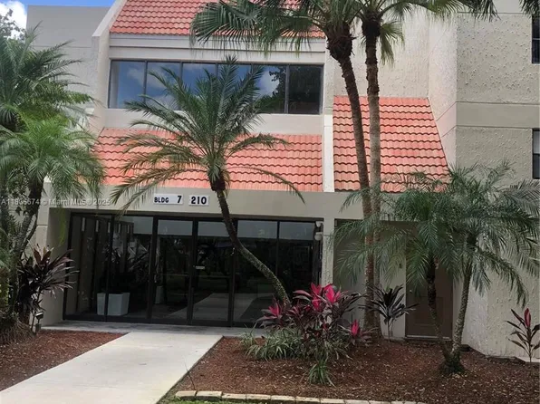210 Lakeview Dr APT 207, Fort Lauderdale, FL 33326